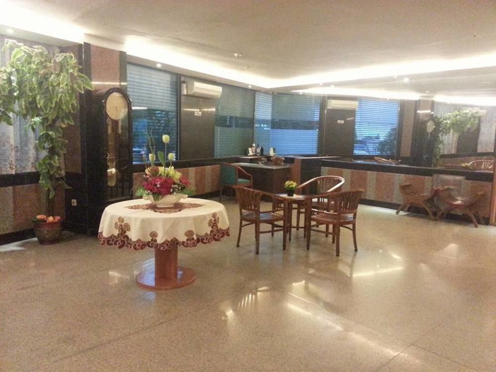 Plaza Hotel Harco Mangga Dua Jakarta Exteriér fotografie