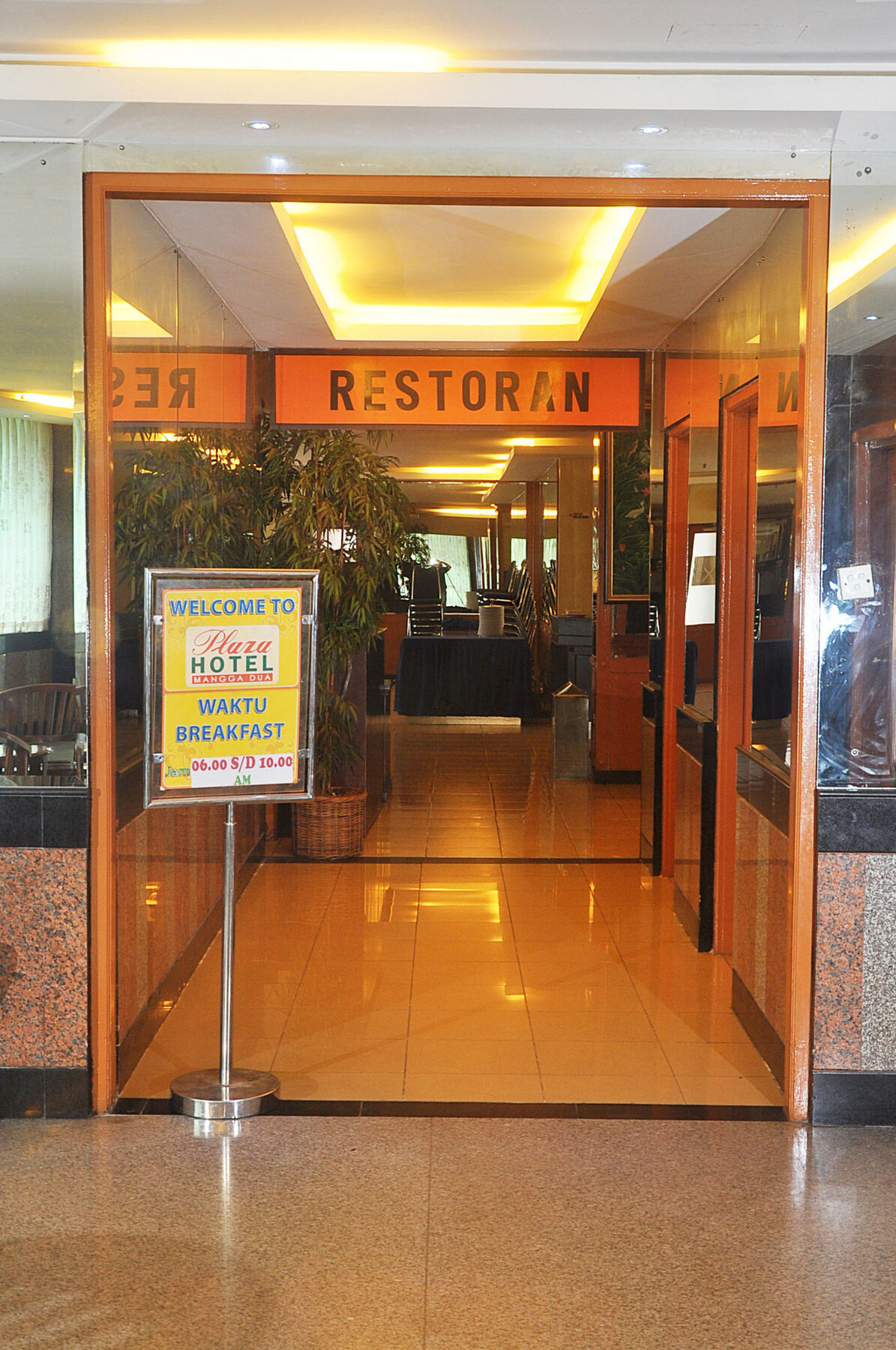 Plaza Hotel Harco Mangga Dua Jakarta Exteriér fotografie