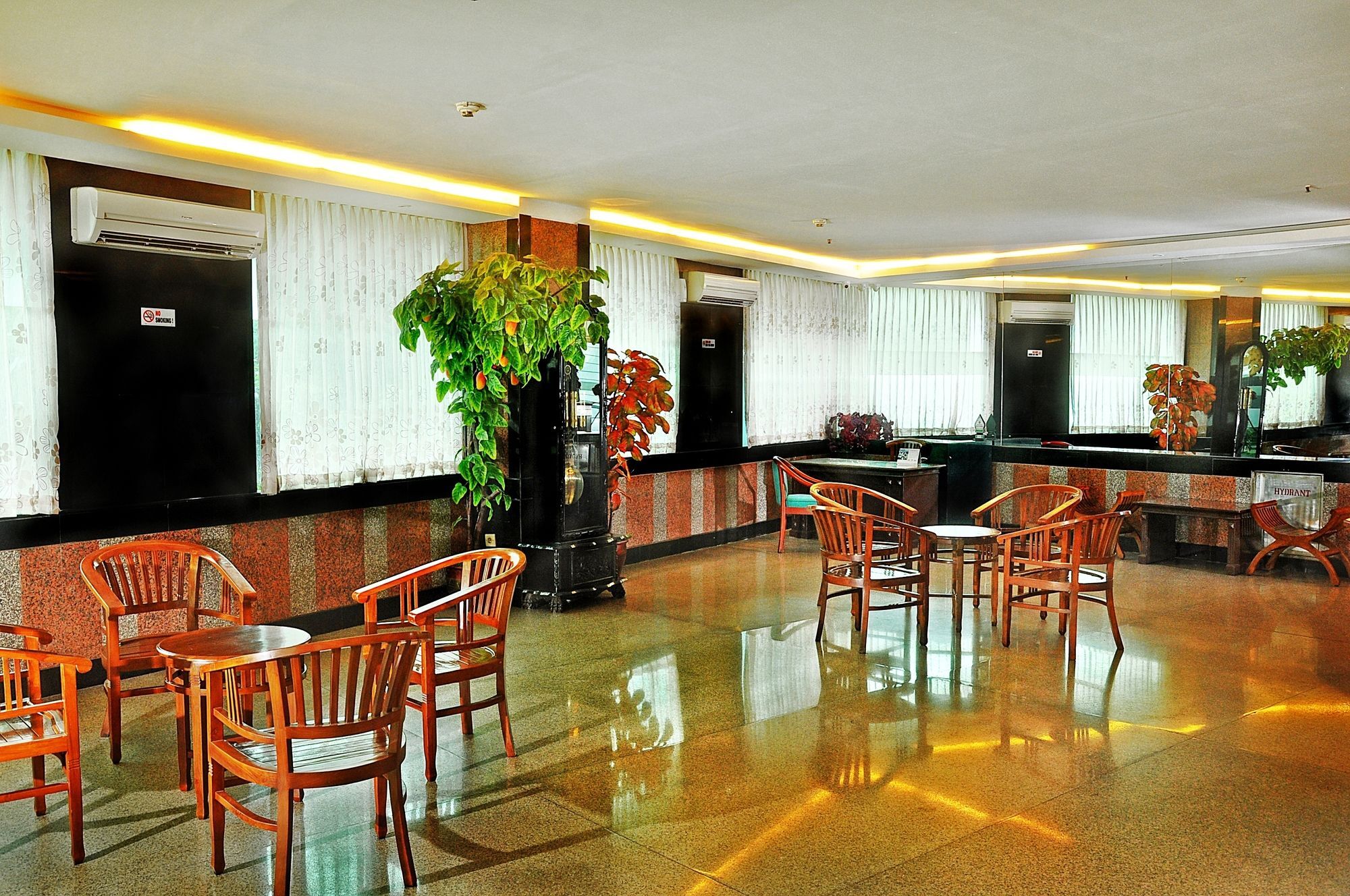 Plaza Hotel Harco Mangga Dua Jakarta Exteriér fotografie